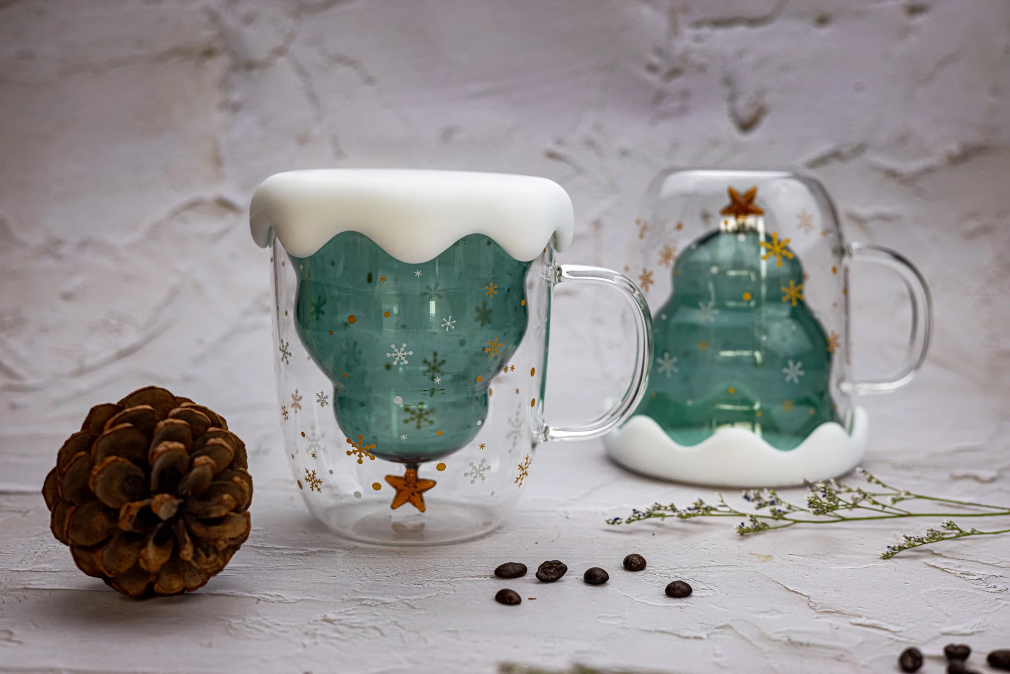 Handmade Insulated Christmas Tree Shaped Glass Coffee Mug