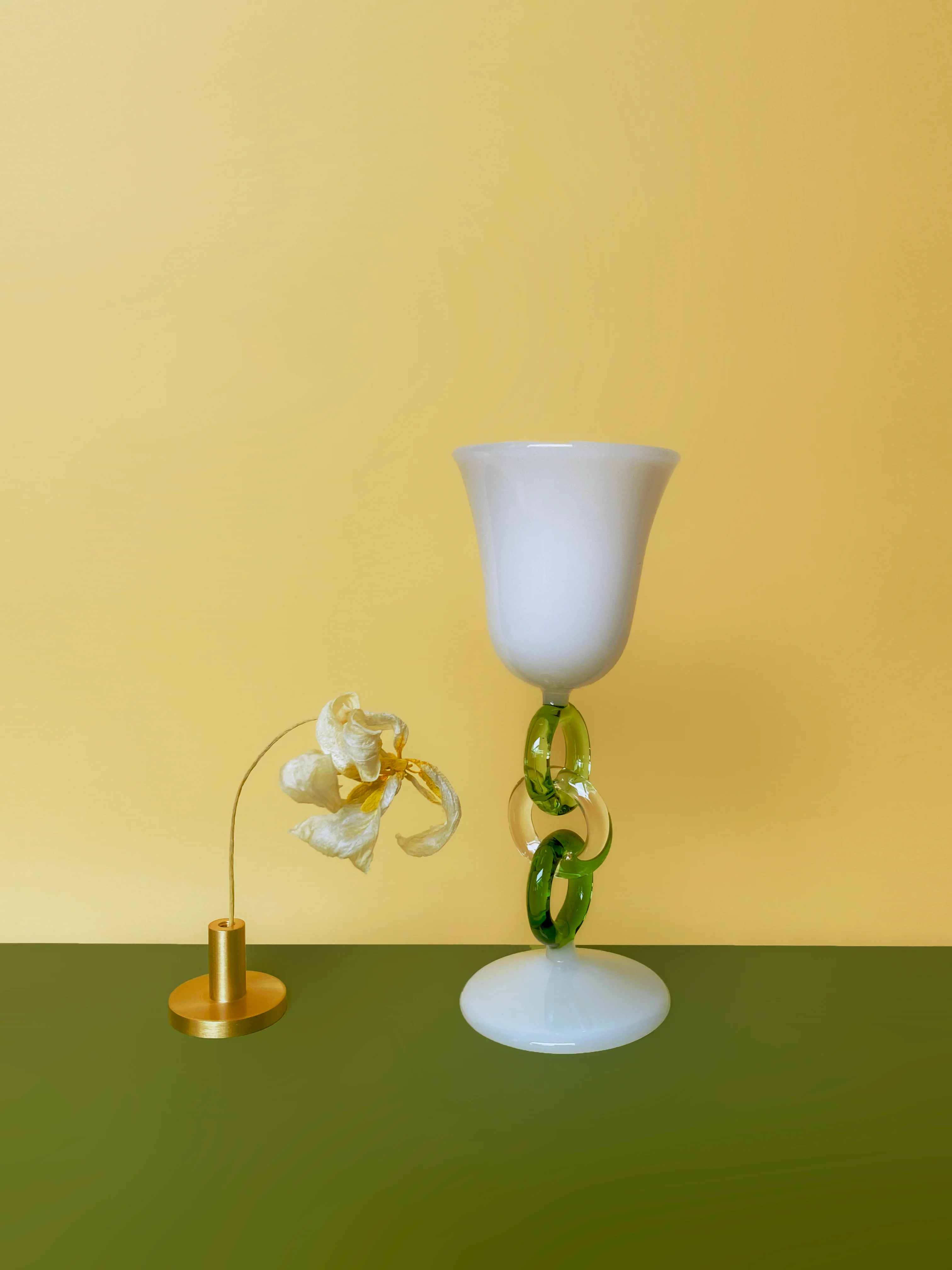 Limited Edition - LINK Collection Elegant Handcrafted Green LINK Wine Glass