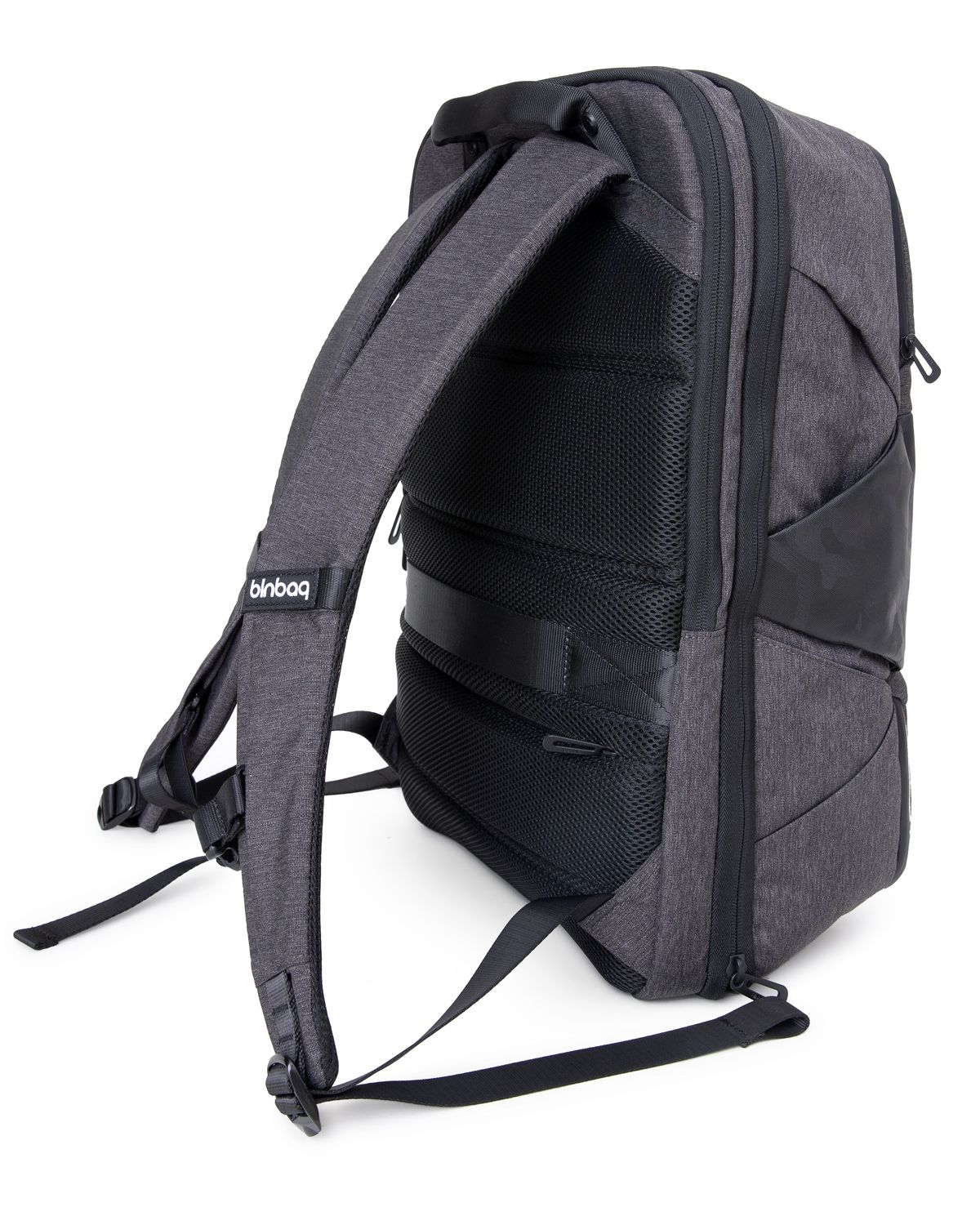 BLNBAG M1 - hand luggage travel backpack with laptop compartment, USB, 29 liters