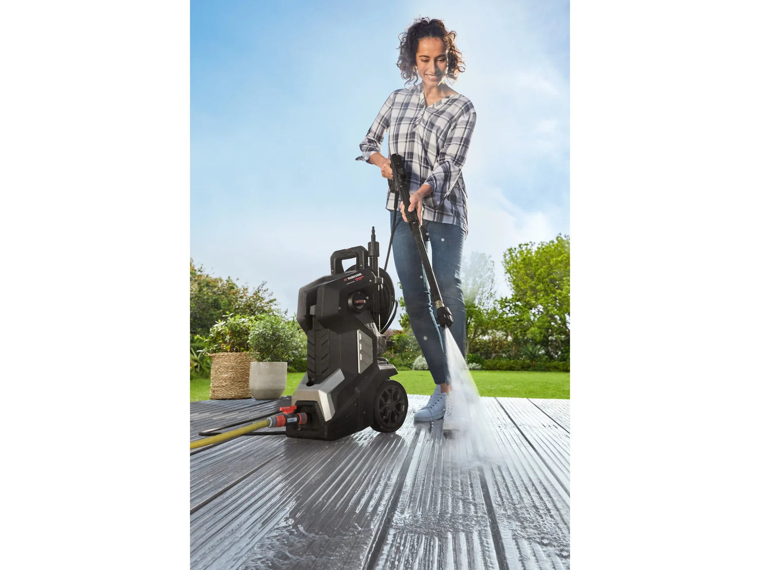 PARKSIDE PERFORMANCE® high-pressure cleaner »PHDP 180 B2«, LC display on the pistol grip, 180 bar