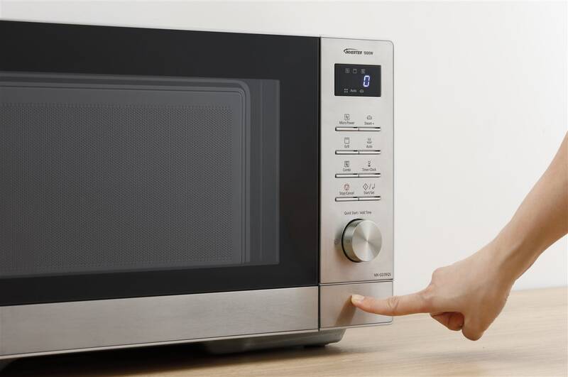 Mikrovlnná trouba Panasonic NN-GD39QSEPG šedá