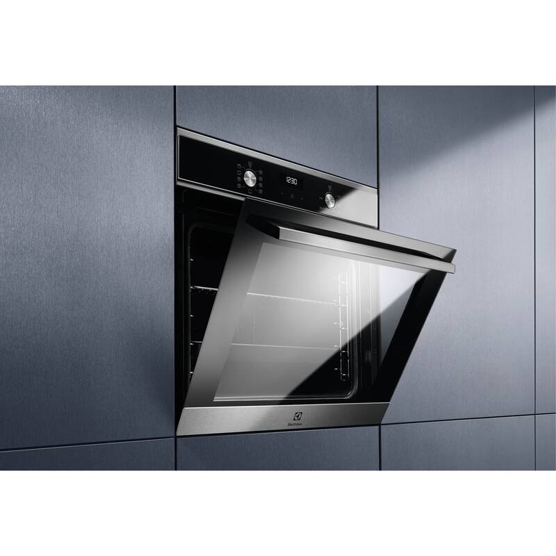 Trouba Electrolux 600 PRO EOD5H70BX nerez