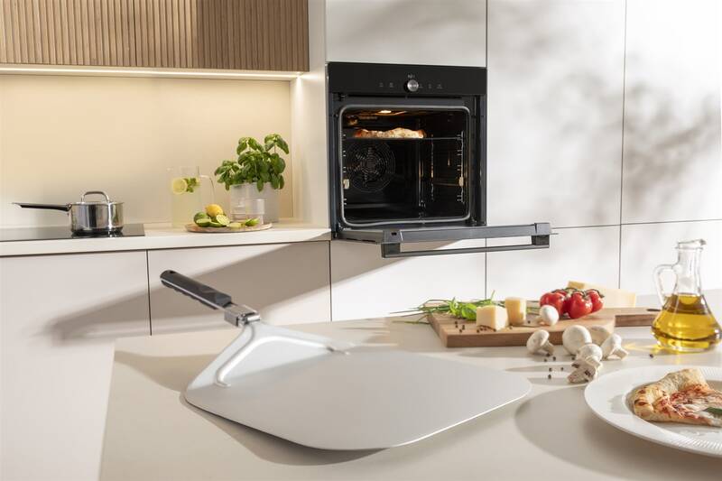 Trouba Gorenje GO66E PIZZA350C černá