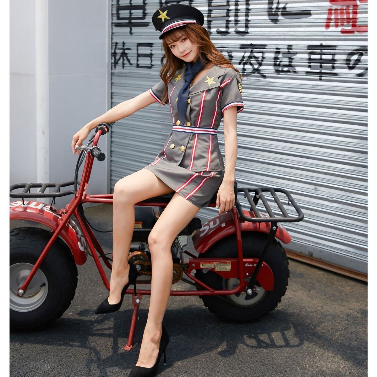 Костюм для косплея Пилот и Полицейская для женщин - Аниме-вдохновленный униформа для сценических выступлений