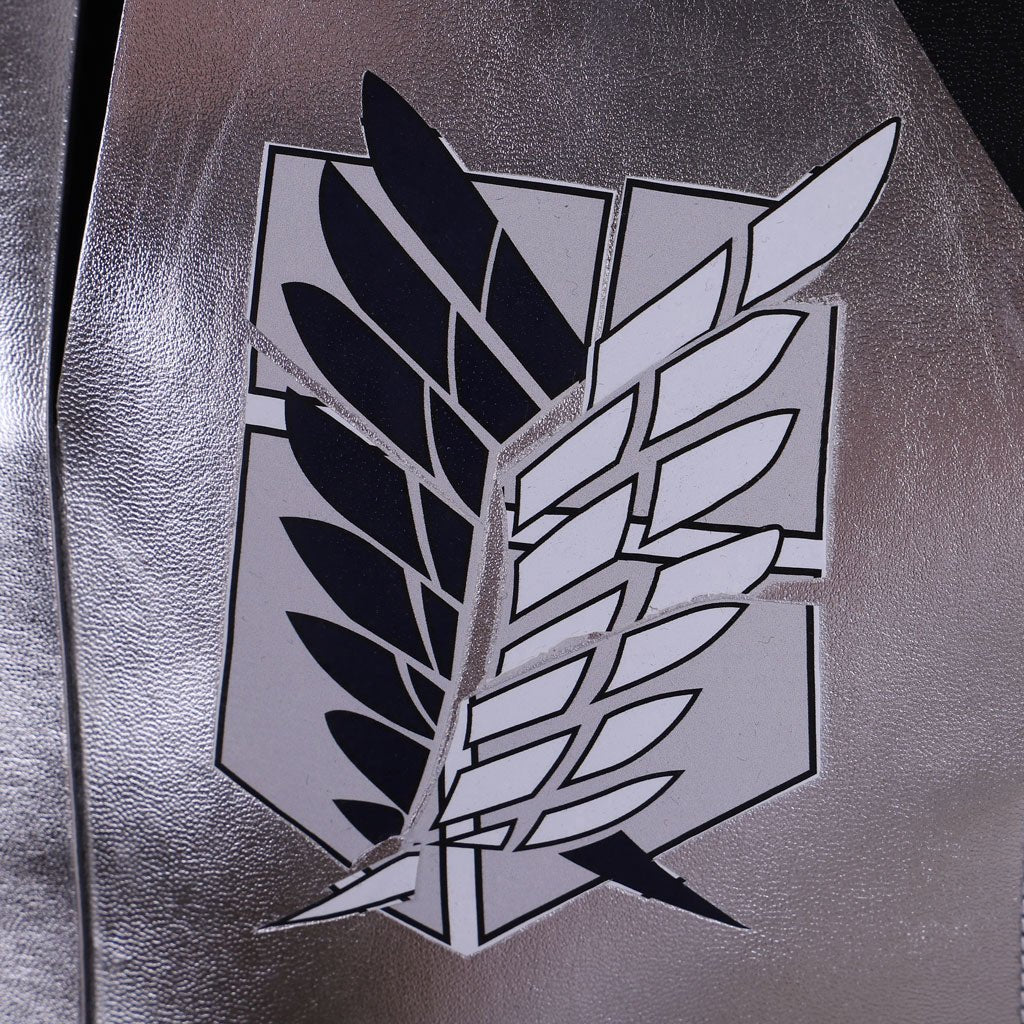 Костюм Леви Аккермана из финального сезона Атаки Титанов для косплея