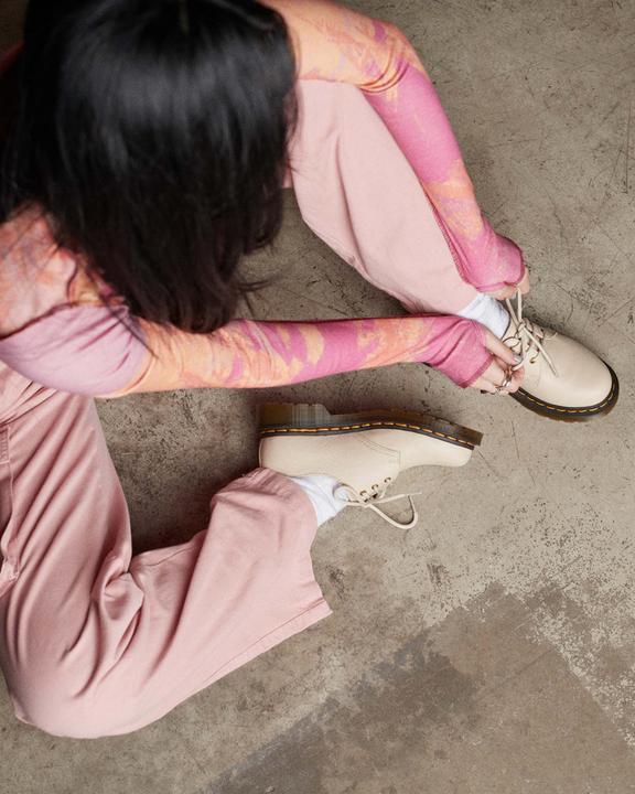 1461 Women's Virginia Leather Oxford Shoes