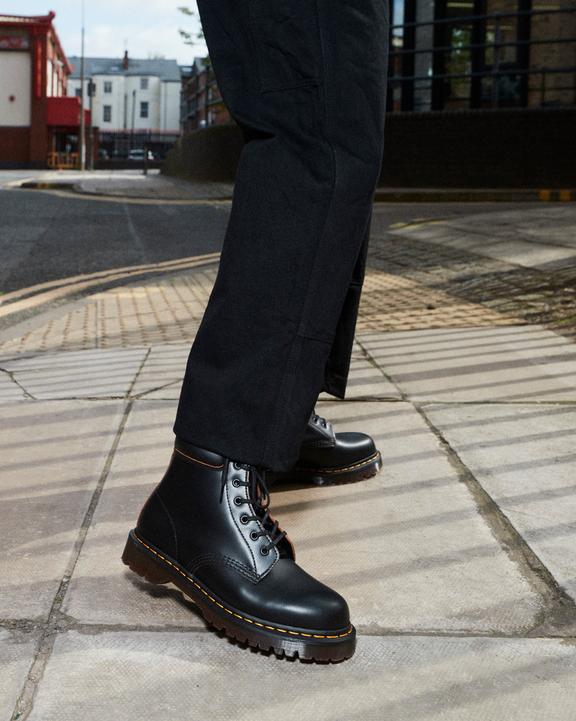 939 Vintage Smooth Leather Hiker Style Boots