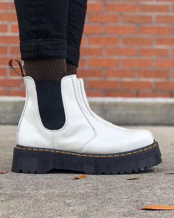 2976 Smooth Leather Platform Chelsea Boots