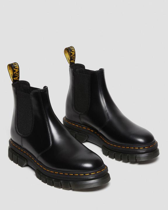 Rikard Polished Smooth Leather Chelsea Boots