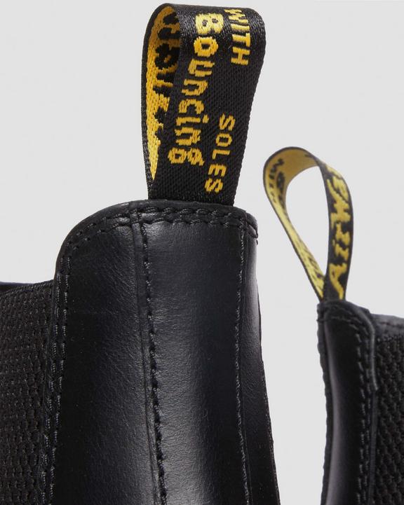 2976 Buckle Pull Up Leather Chelsea Boots