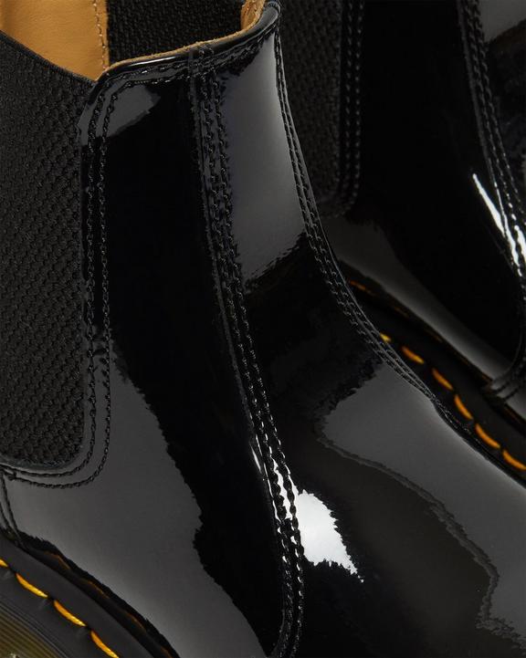 2976 Women's Patent Leather Chelsea Boots