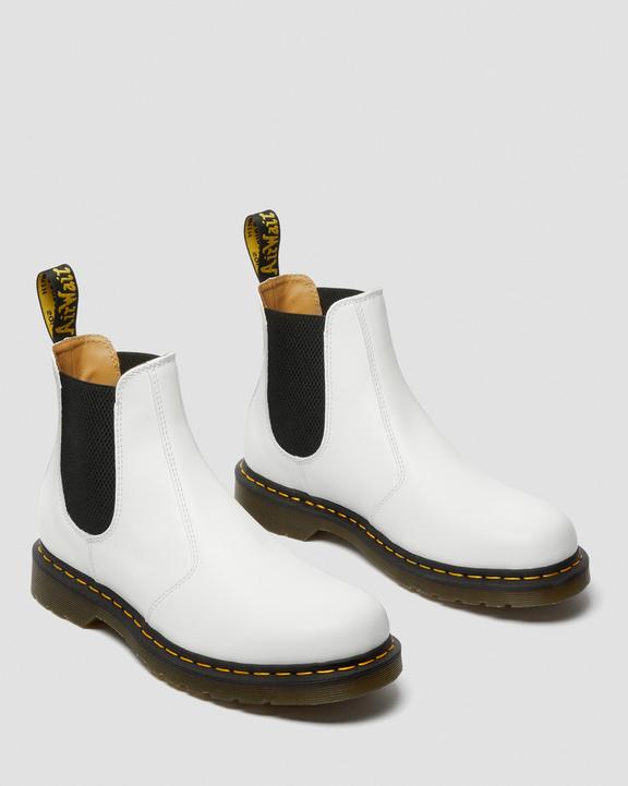 2976 Yellow Stitch Smooth Leather Chelsea Boots