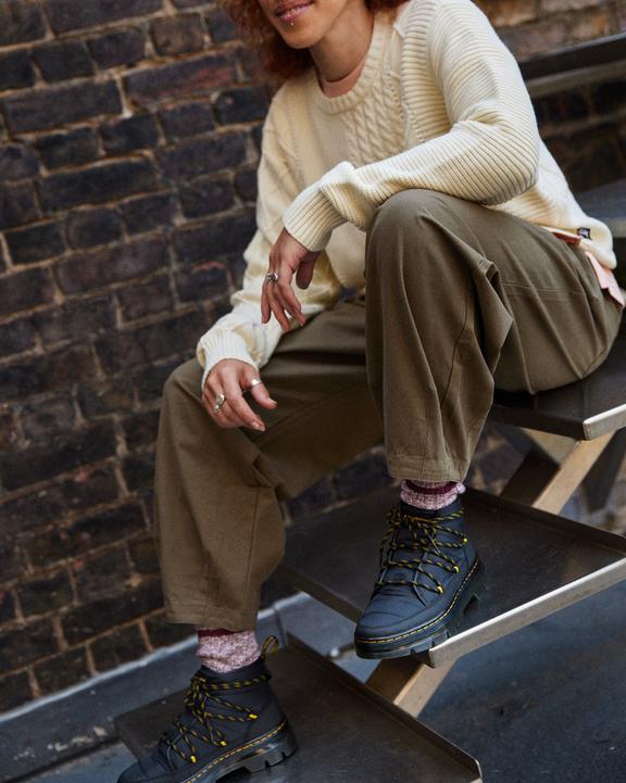 Combs Women's Padded Casual Boots