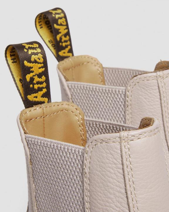 2976 Women's Leather Chelsea Boots