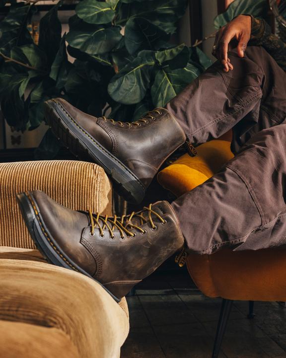 Crewson Crazy Horse Leather Everyday Boots