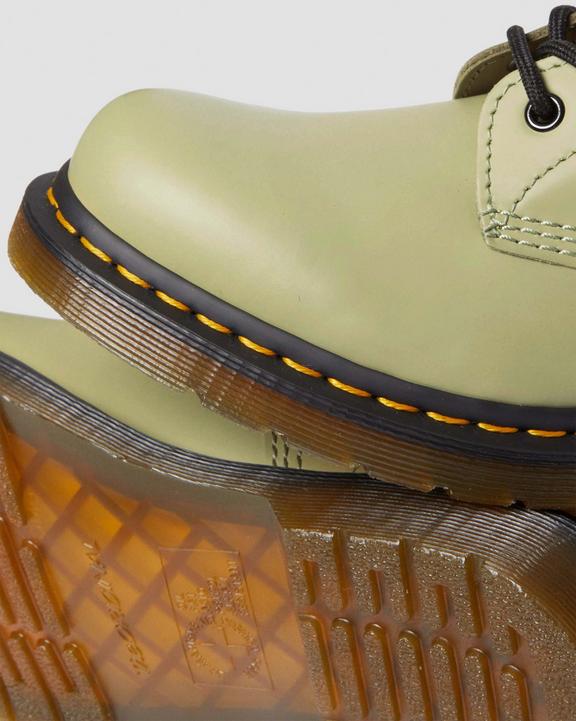 1460 Smooth Leather Lace Up Boots