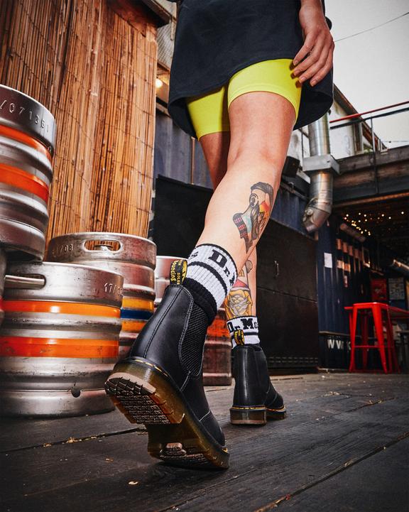 2976 Slip Resistant Leather Chelsea Boots