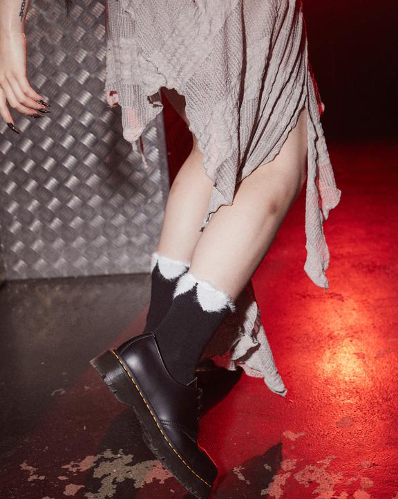 Heart Detail Cotton Blend Socks