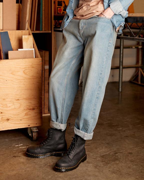 1460 Pascal Waxed Full Grain Leather Lace Up Boots