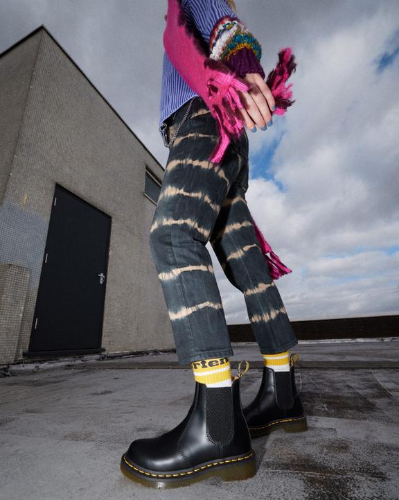 2976 Women's Smooth Leather Chelsea Boots