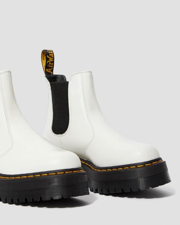 2976 Smooth Leather Platform Chelsea Boots
