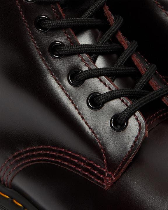 1460 Slip Resistant Atlas Leather Lace Up Boots