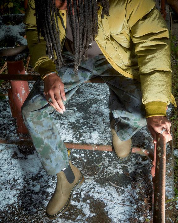 2976 Fleece Lined Leather Chelsea Boots