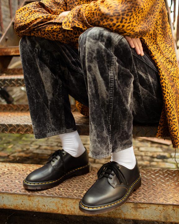 Smiths Vintage Smooth Leather Dress Shoes