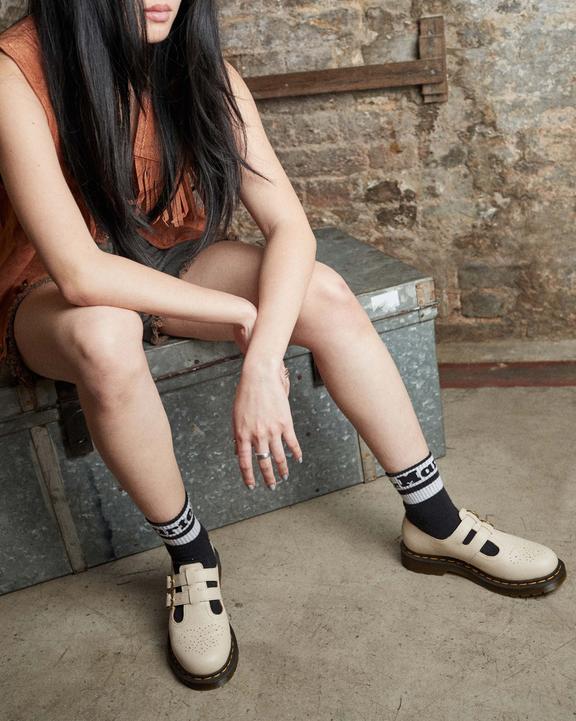 8065 Virginia Leather Mary Jane Shoes