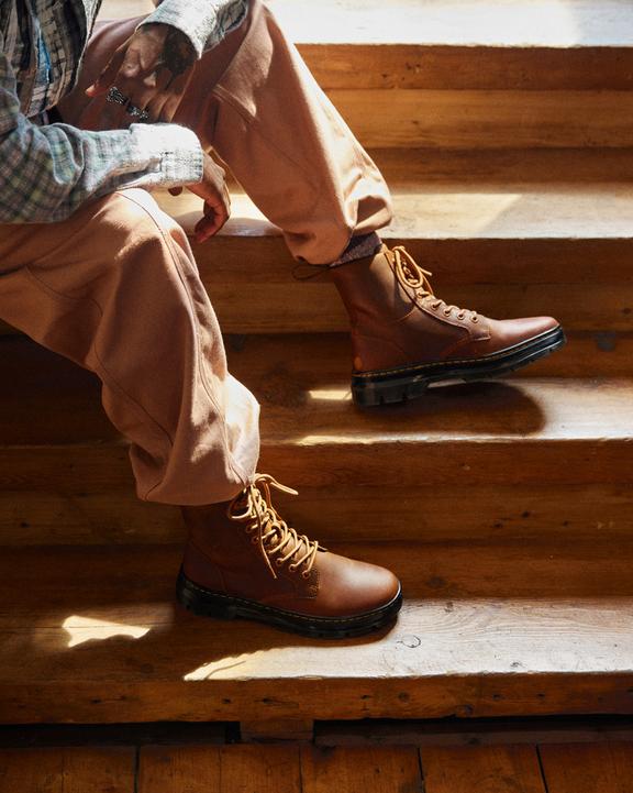 Combs Pull Up Leather Casual Boots