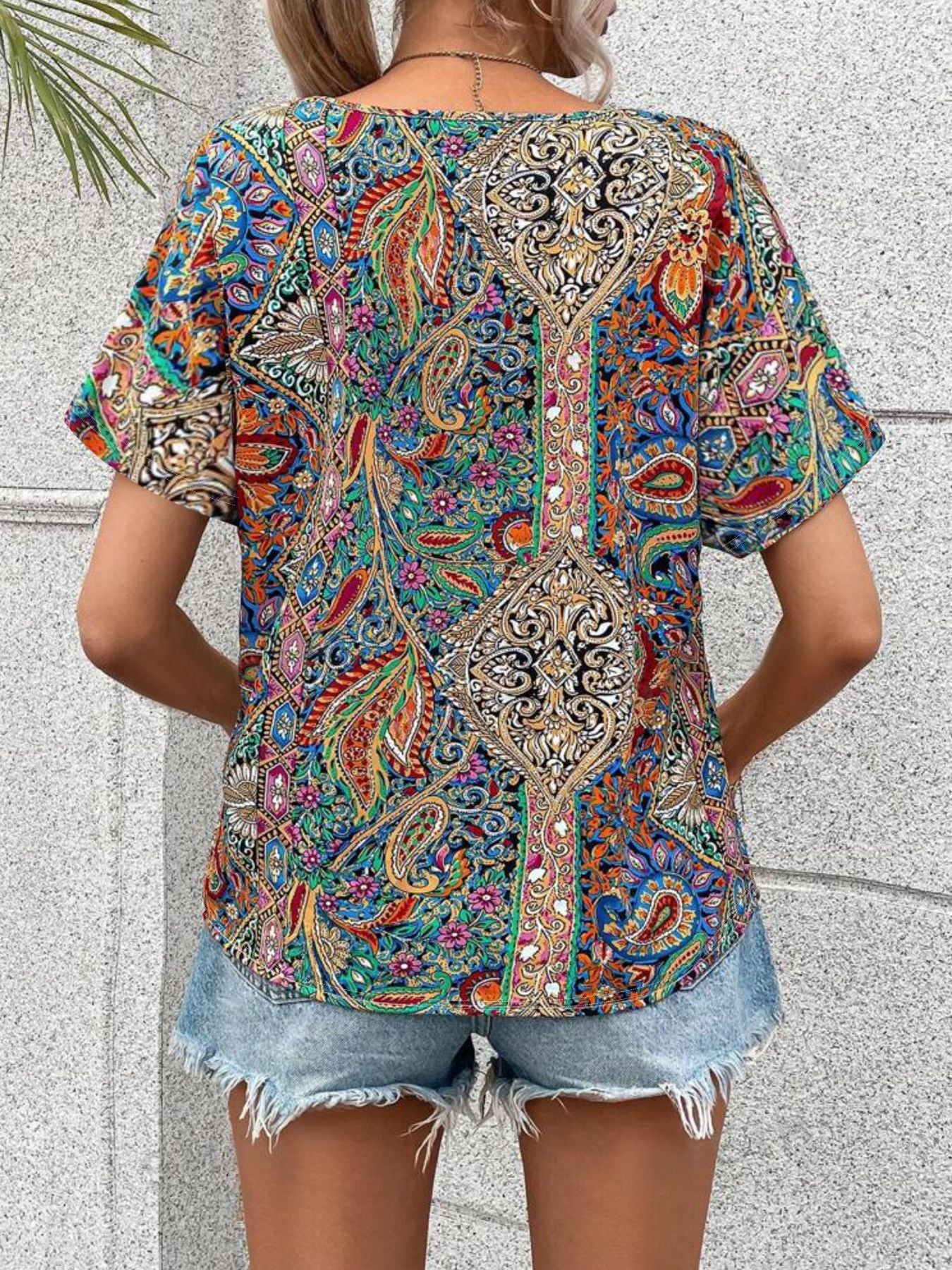 Mocha Veil V-Neck Casual T-Shirt - VERGITR