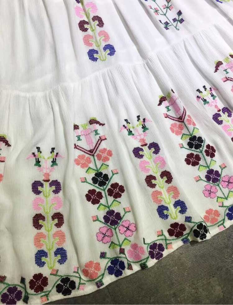 Boho Inspired Floral Embroidered Maxi Dress - YOUXIZT