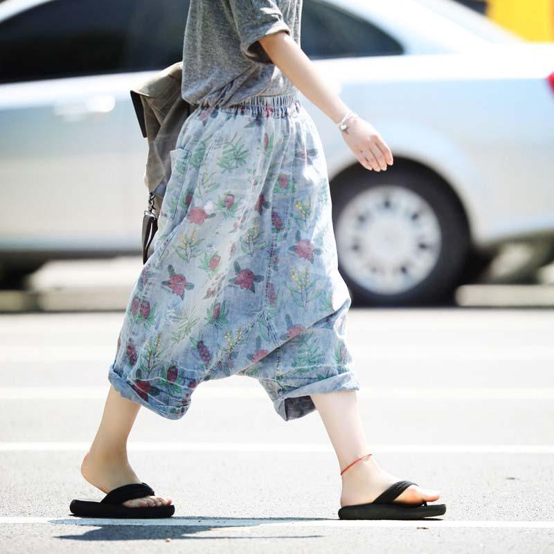 3/4 Length Floral Denim Harem Pants - VERGITR