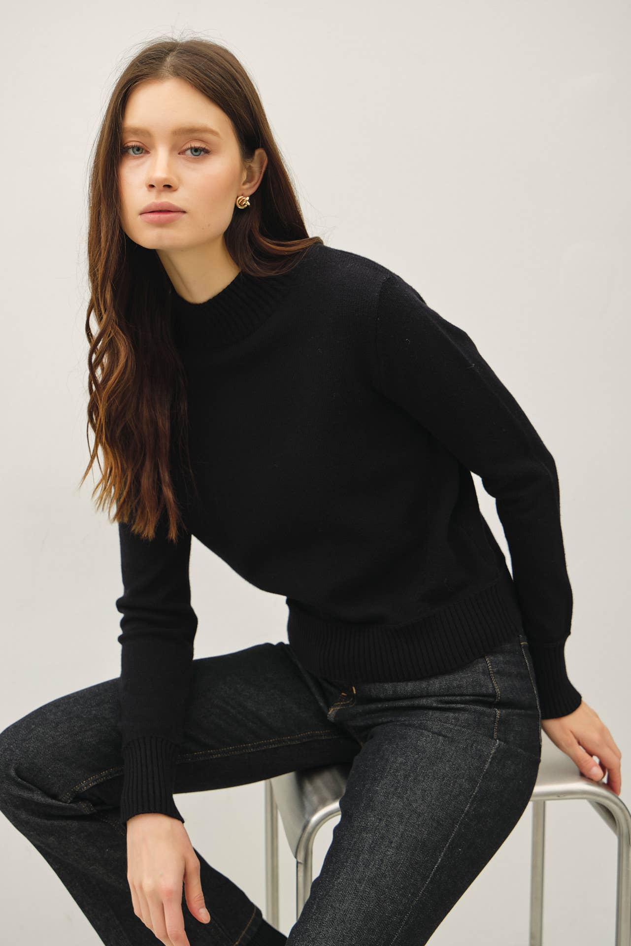 MOCKNECK CLASSIC CUT SWEATER - XAYUYUE