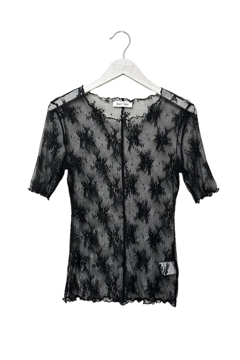 Short Sleeve Floral Lace Top - XAYUYUE