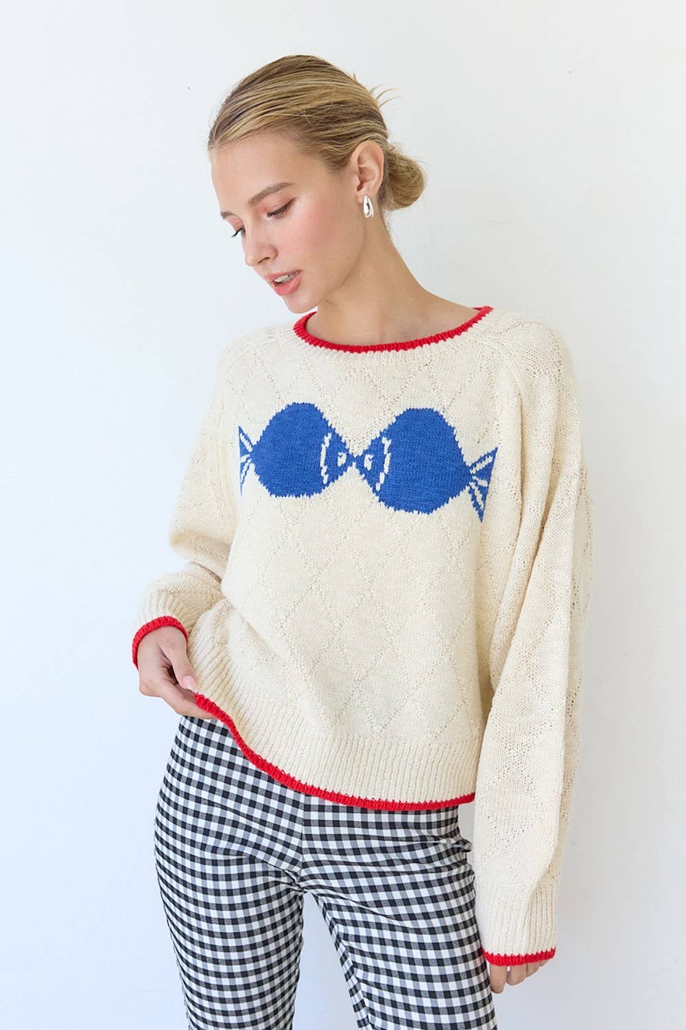 Kissing Fish Sweater - XAYUYUE