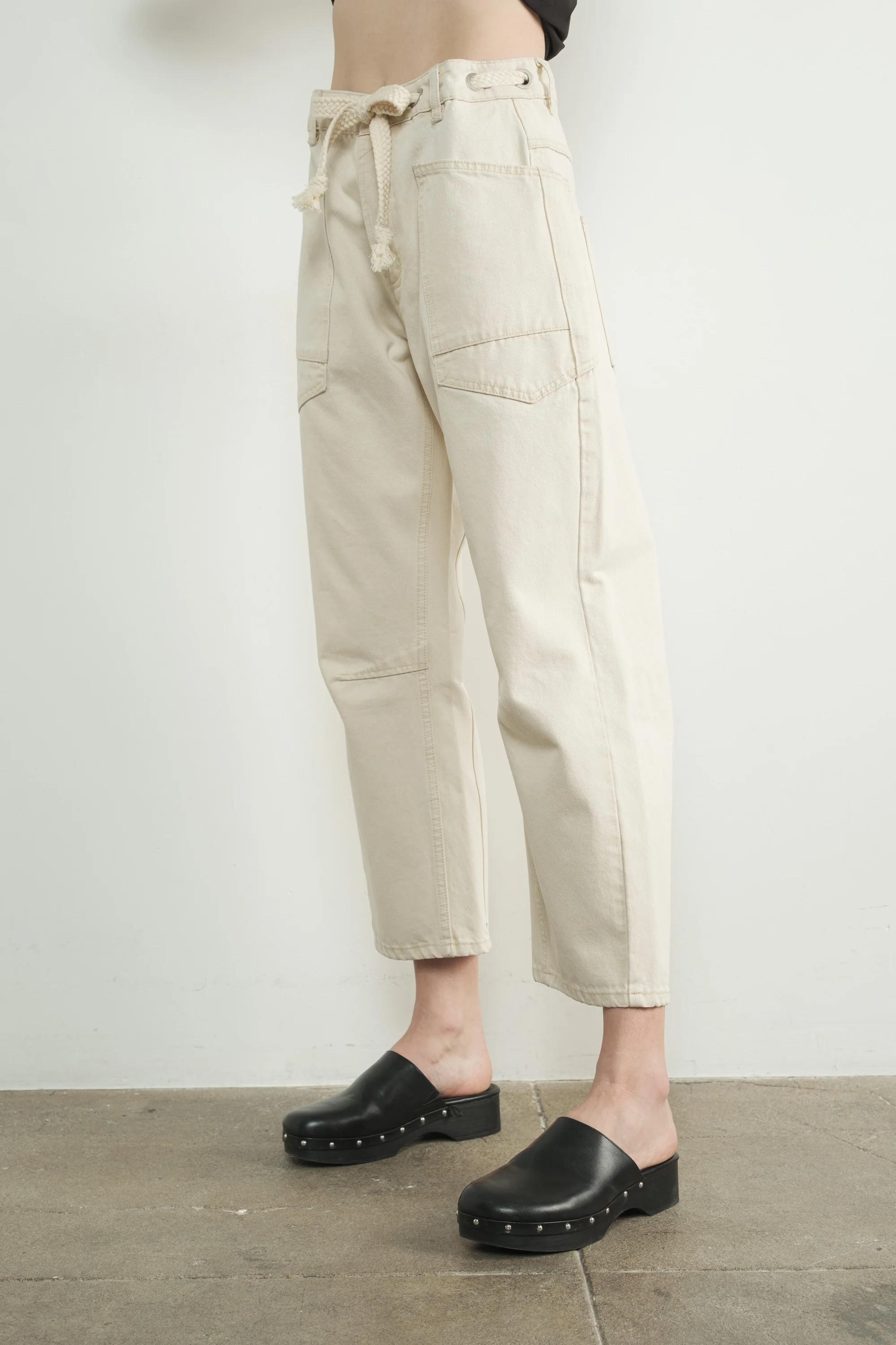 Barrel Denim Pants with Eyelet Waist - XAYUYUE