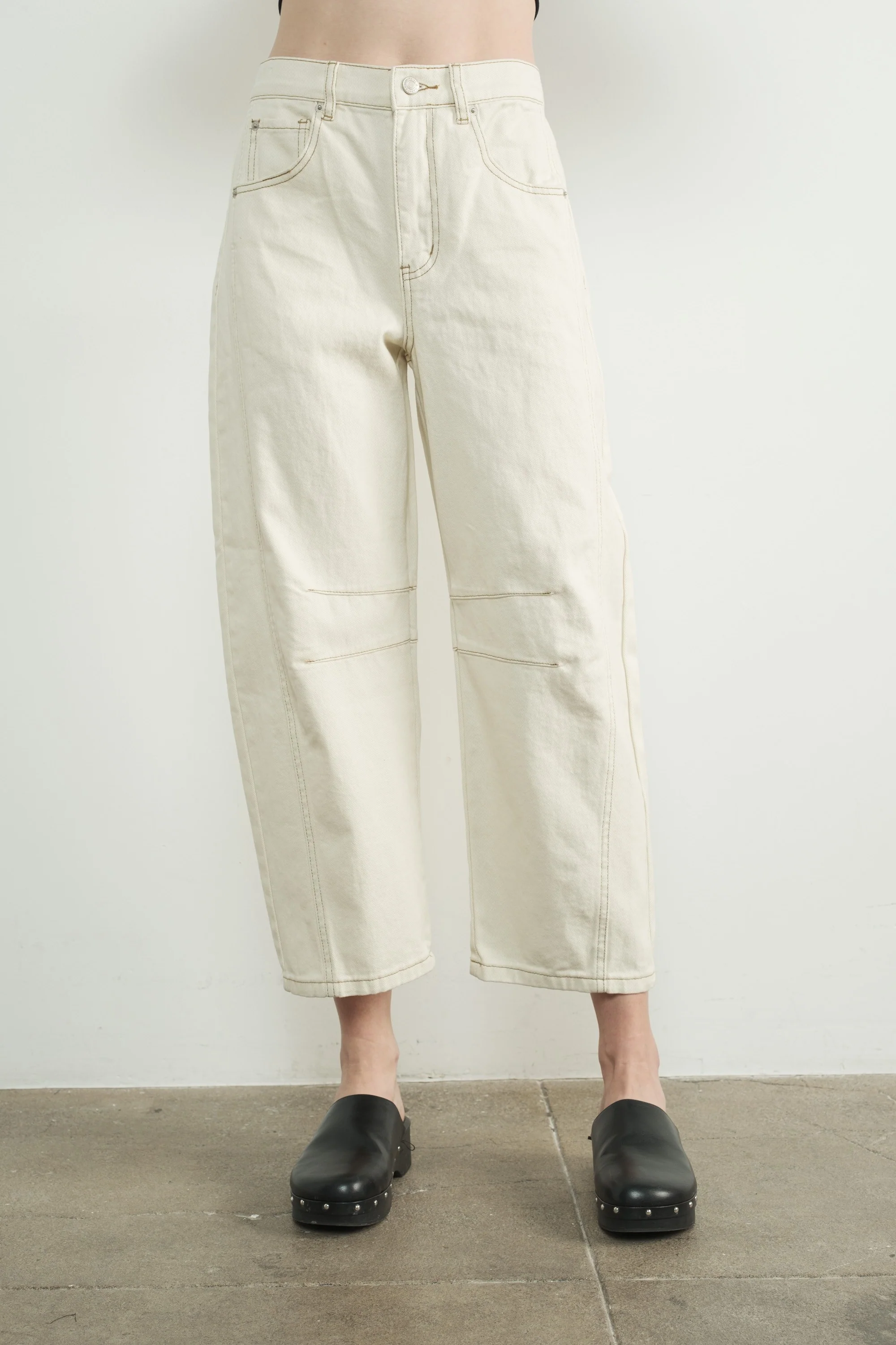 Mid Rise Barrel Slouchy Jean - XAYUYUE