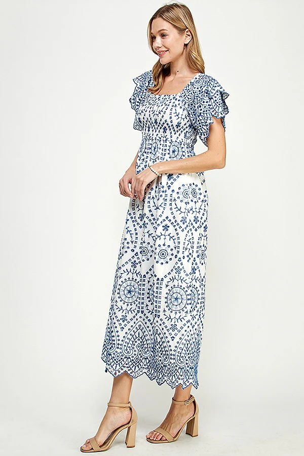 Embroidery Smocking Midi Dress - XAYUYUE