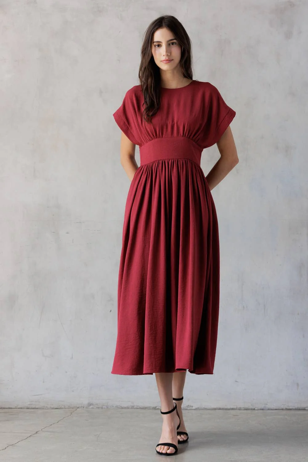 ELEGANT MIDI DRESS: WINE RED - XAYUYUE