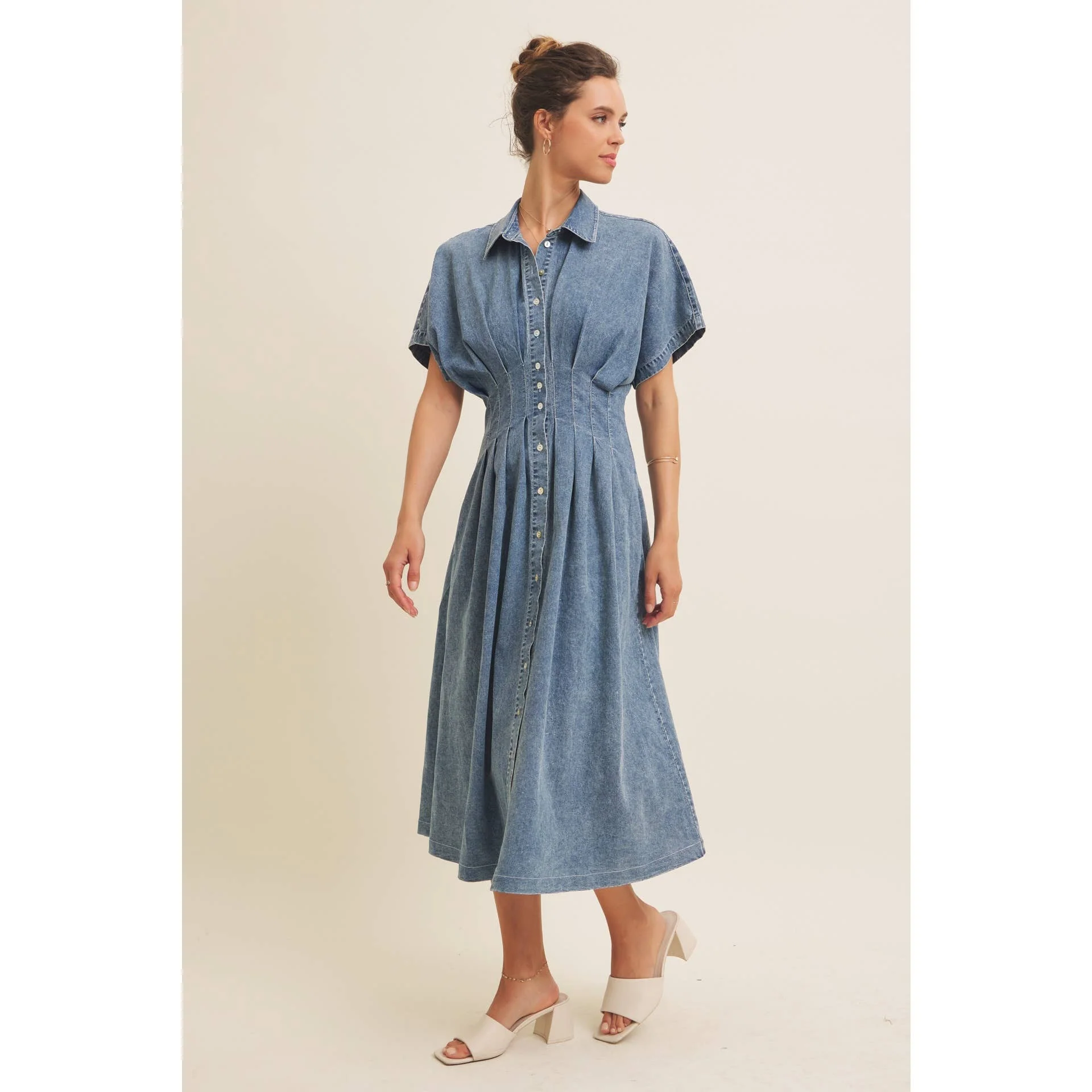 STRETCHY DENIM MIDI DRESS WITH MINERAL-WASHED: WASHED DENIM / L - XAYUYUE