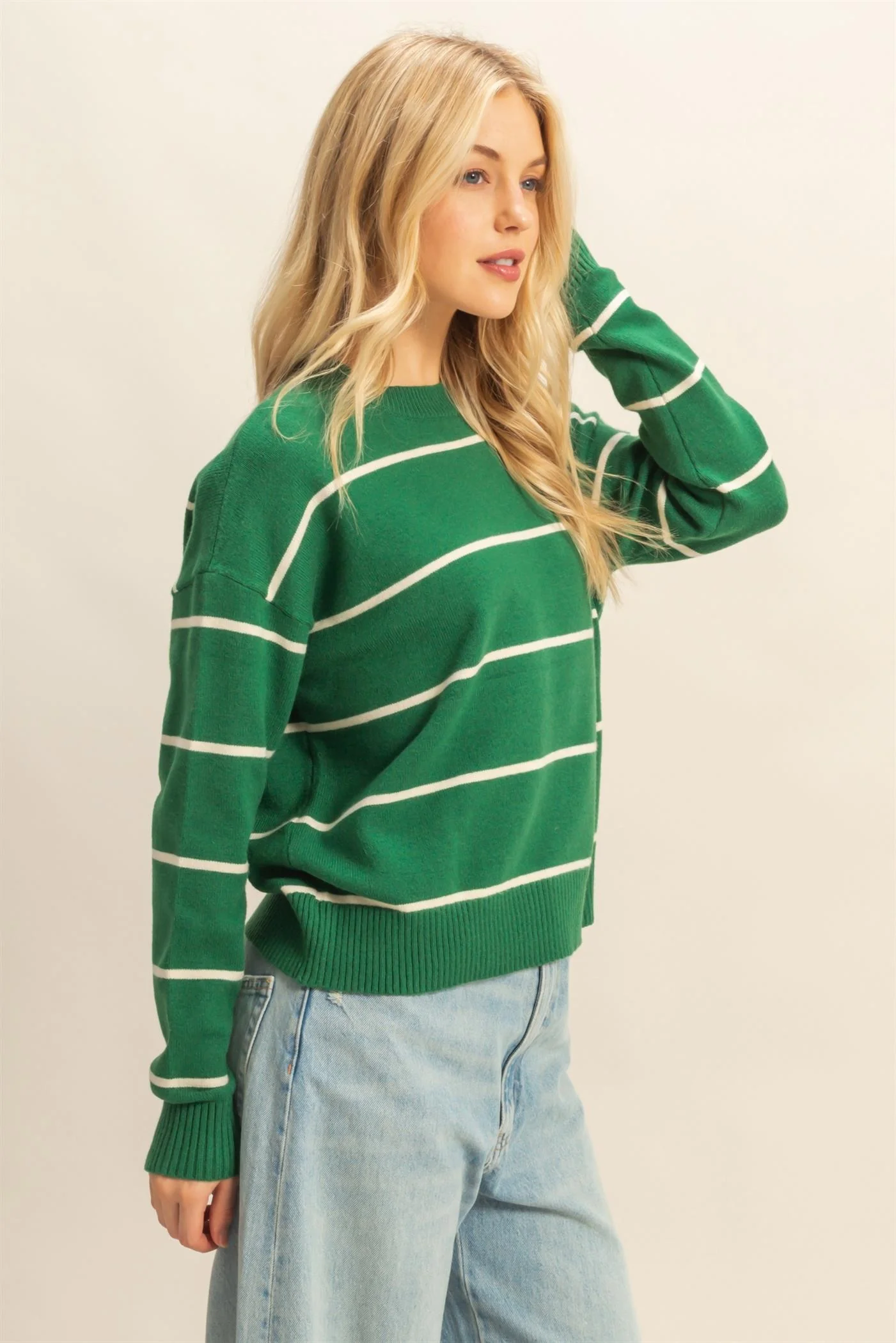 Crew Neck Striped Sweater - XAYUYUE