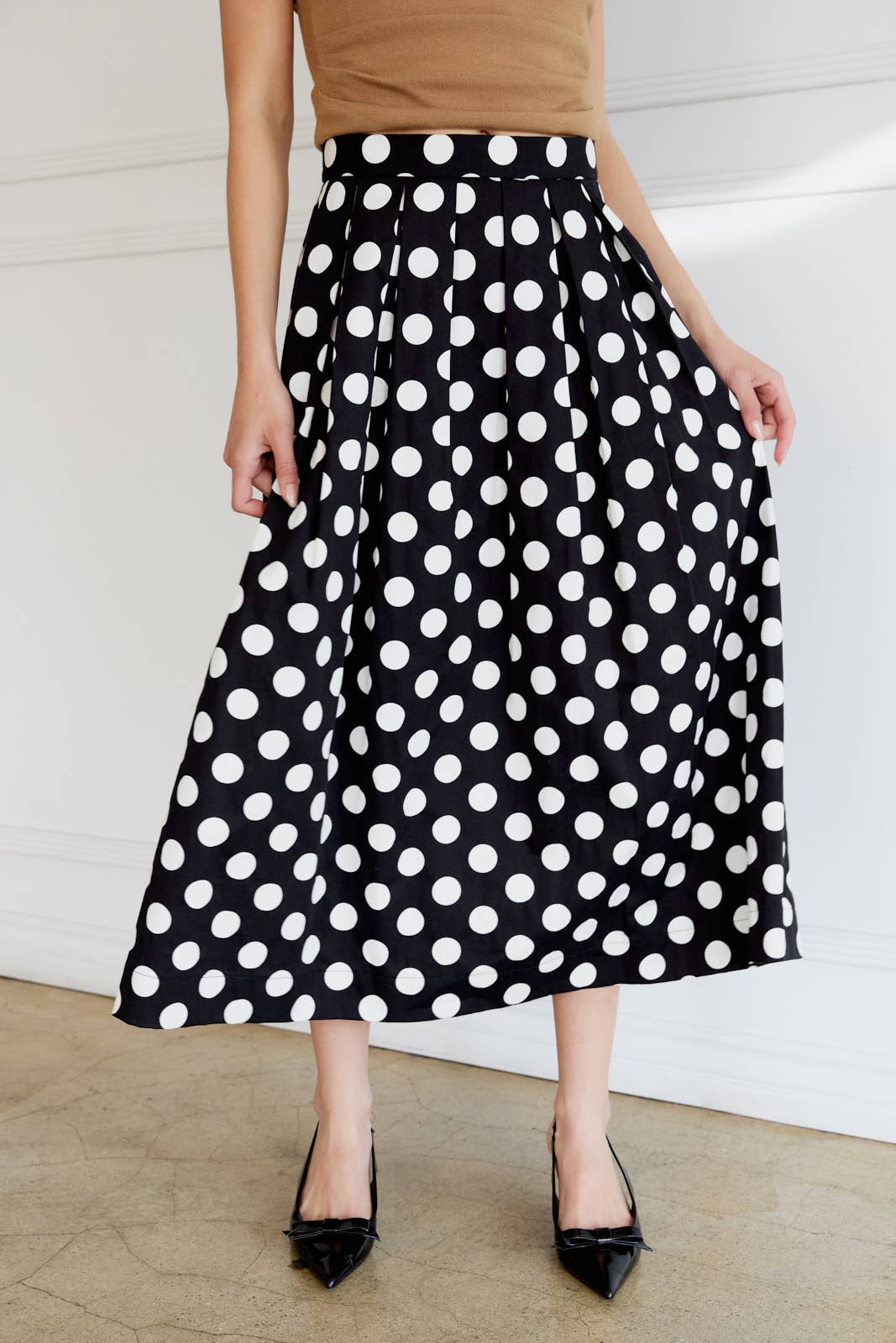 POLK DOT PLEATED CIRCLE MIDI SKIRT: BLACK-WHITE DOT / S - XAYUYUE