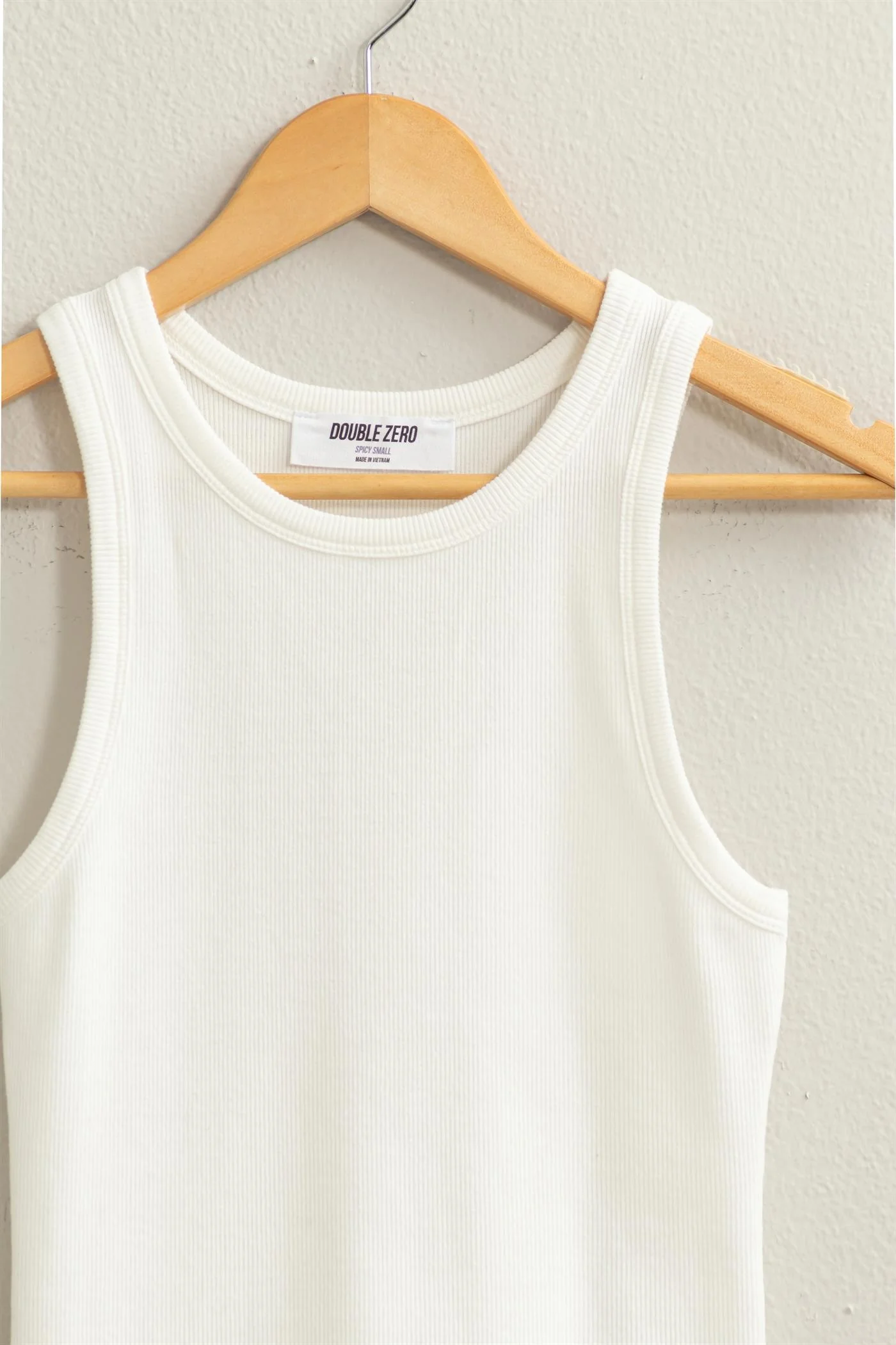 Round Neck Ribbed Tank Top - XAYUYUE