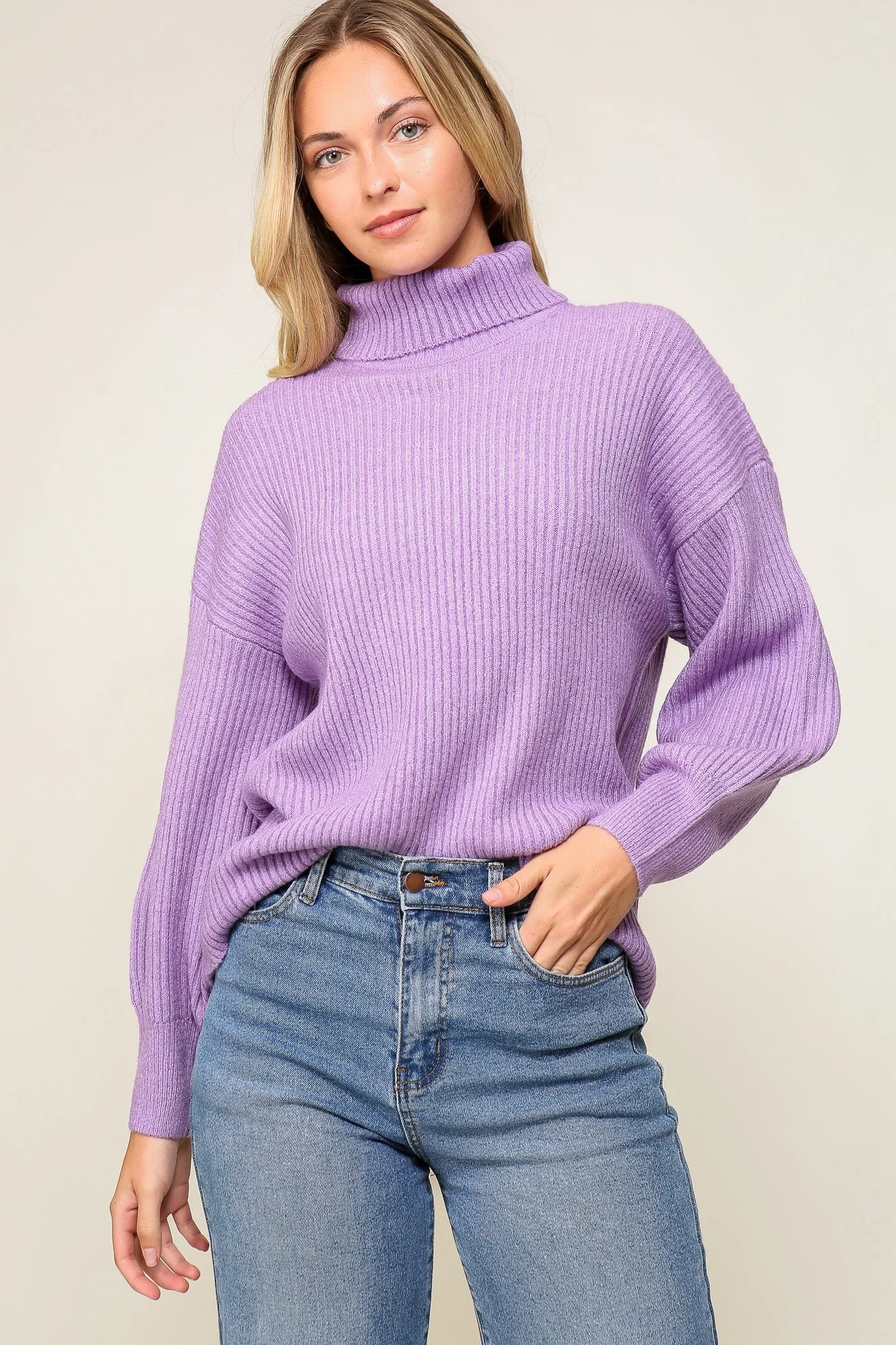 Drop Shoulder Turtleneck Sweater - XAYUYUE