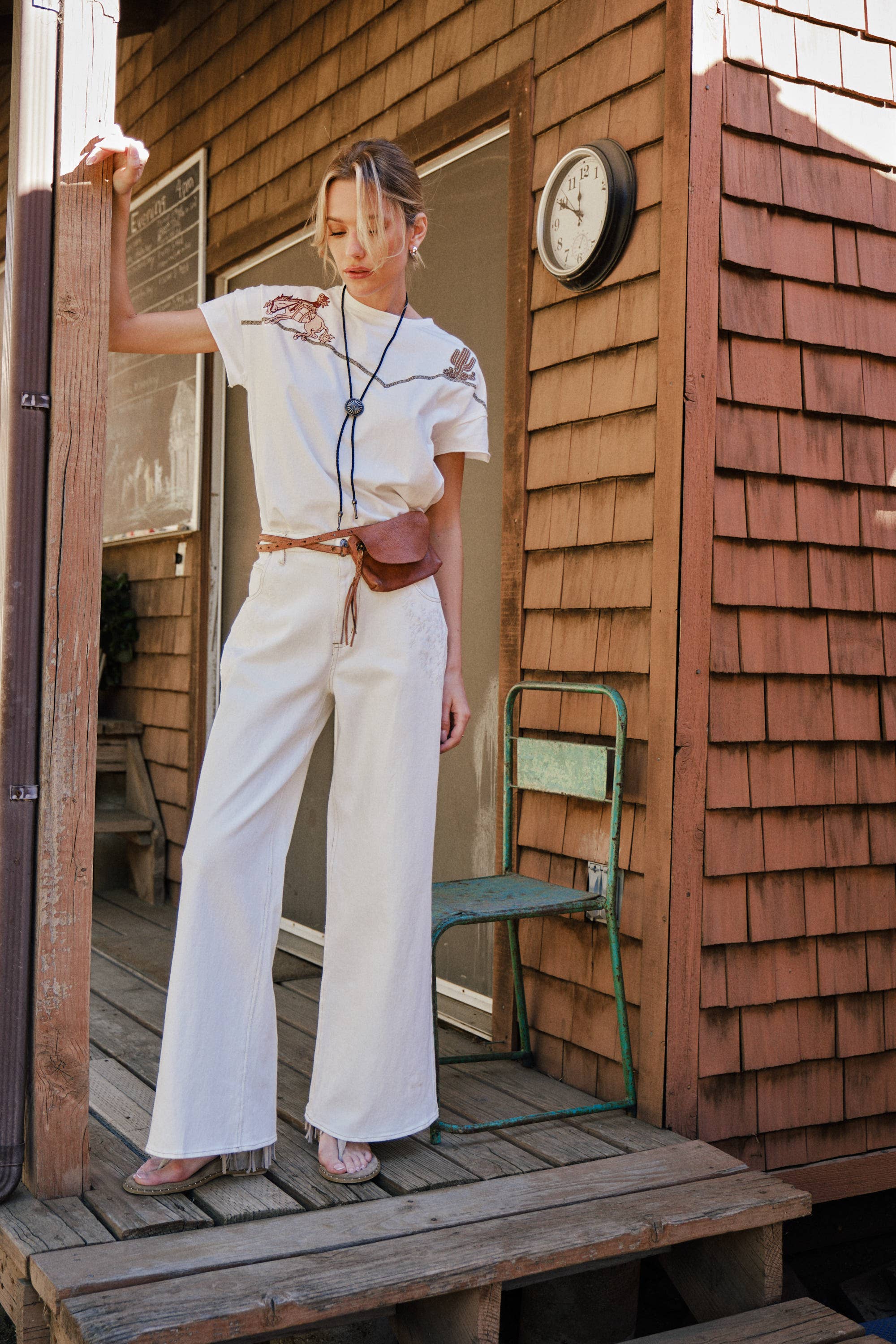 Embroidered Shoulder Western Yoke T-Shirt: OFF WHITE - XAYUYUE