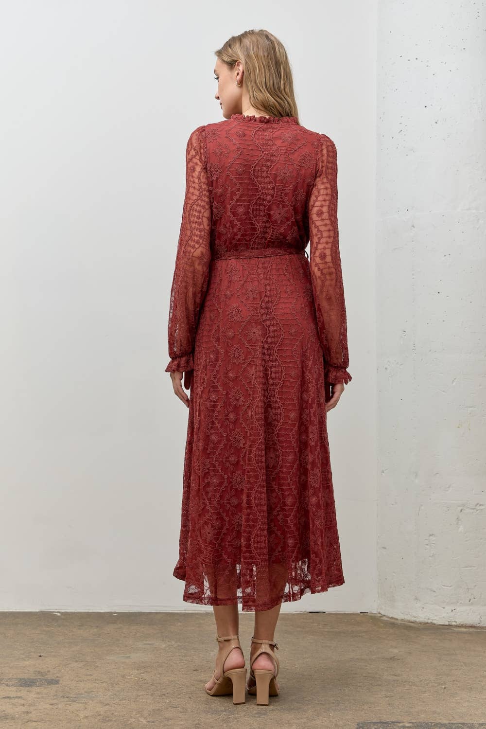 LONG SLEEVE LACE LONG MIDI DRESS: RED BROWN - XAYUYUE