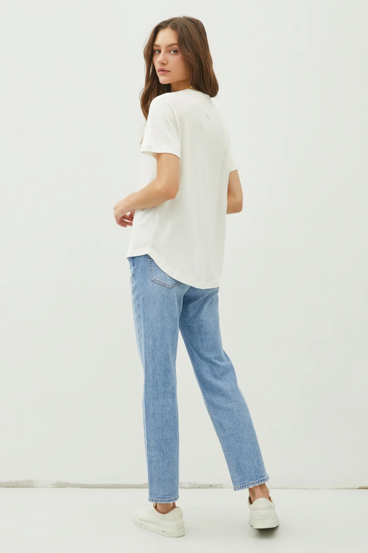 Basic V-Neck Short Sleeve T-Shirt - XAYUYUE