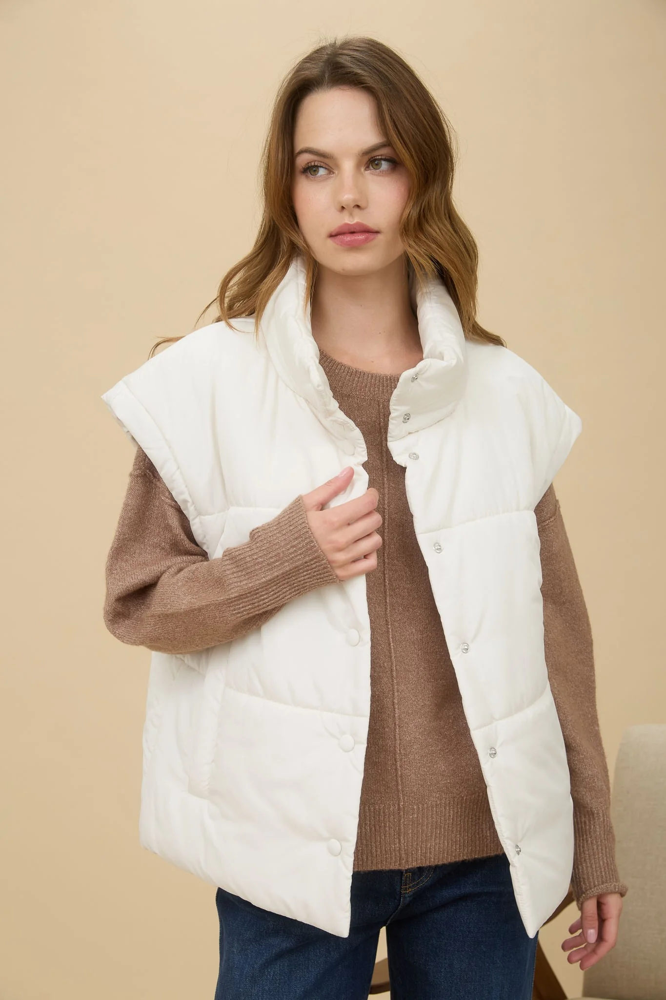 Oversized Snap Button Puffer Vest - XAYUYUE