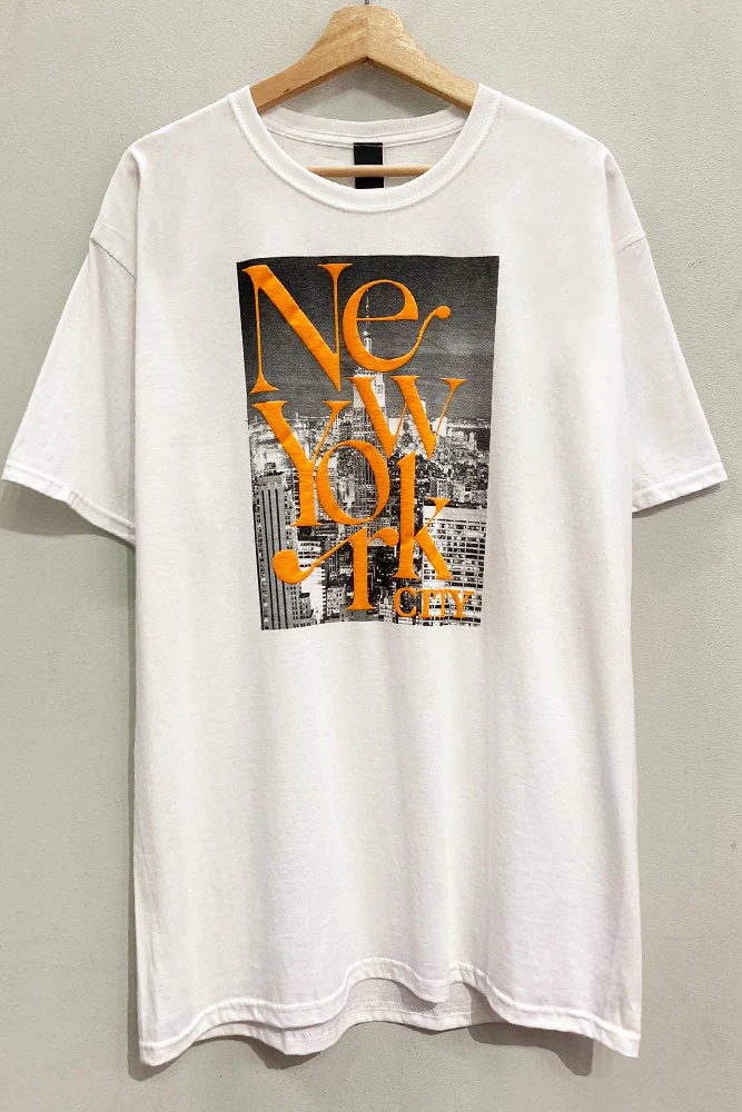 New York Puff Paint Tee - XAYUYUE
